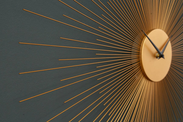 Design Wanduhr gold rund 70cm Metall