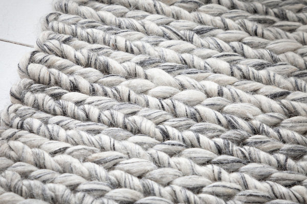 Design Teppich 240 x 160 cm grau Wolle handgearbeitet